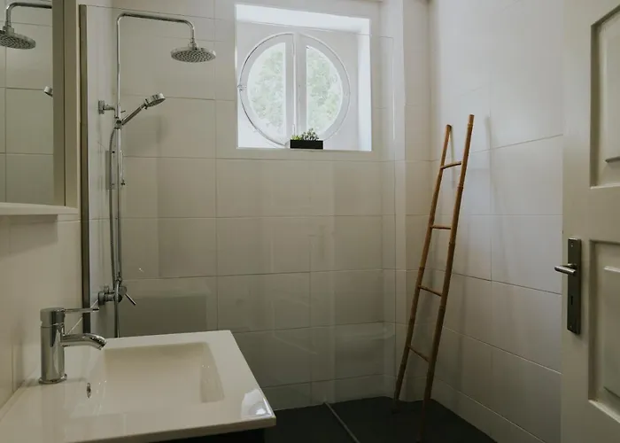 Apartman Five Seven Nine *